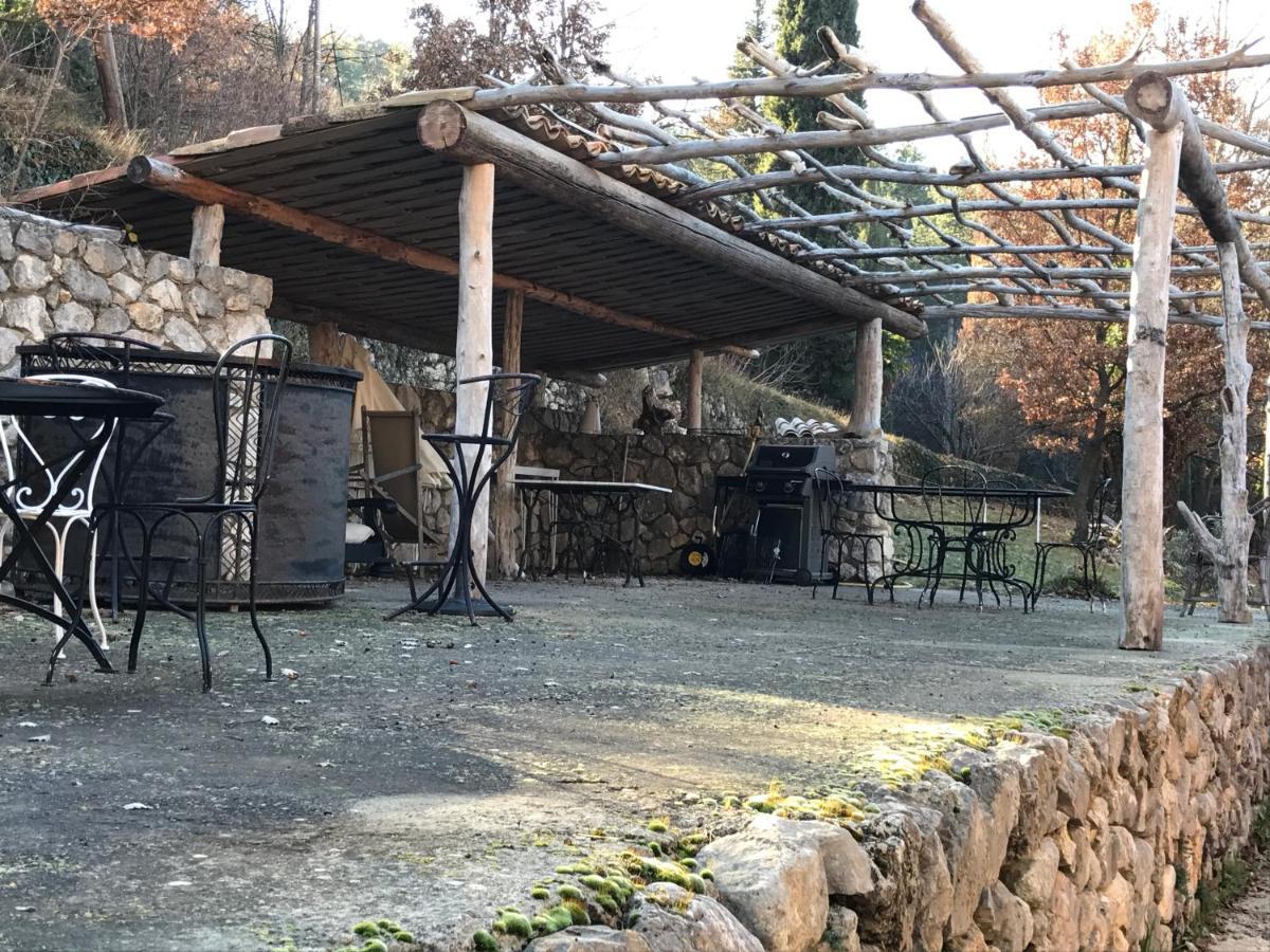 Villa Bergerie de charme à Moustiers Esterno foto