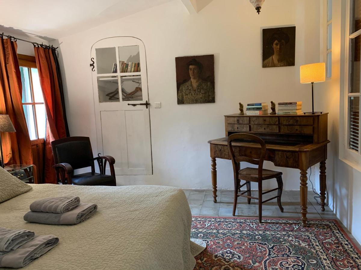 Villa Bergerie de charme à Moustiers Esterno foto