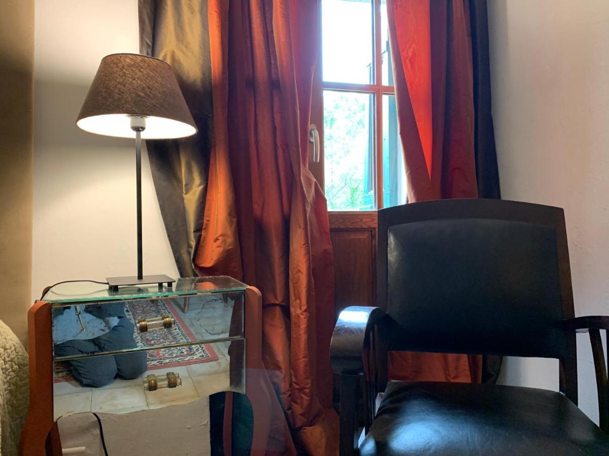 Villa Bergerie de charme à Moustiers Esterno foto