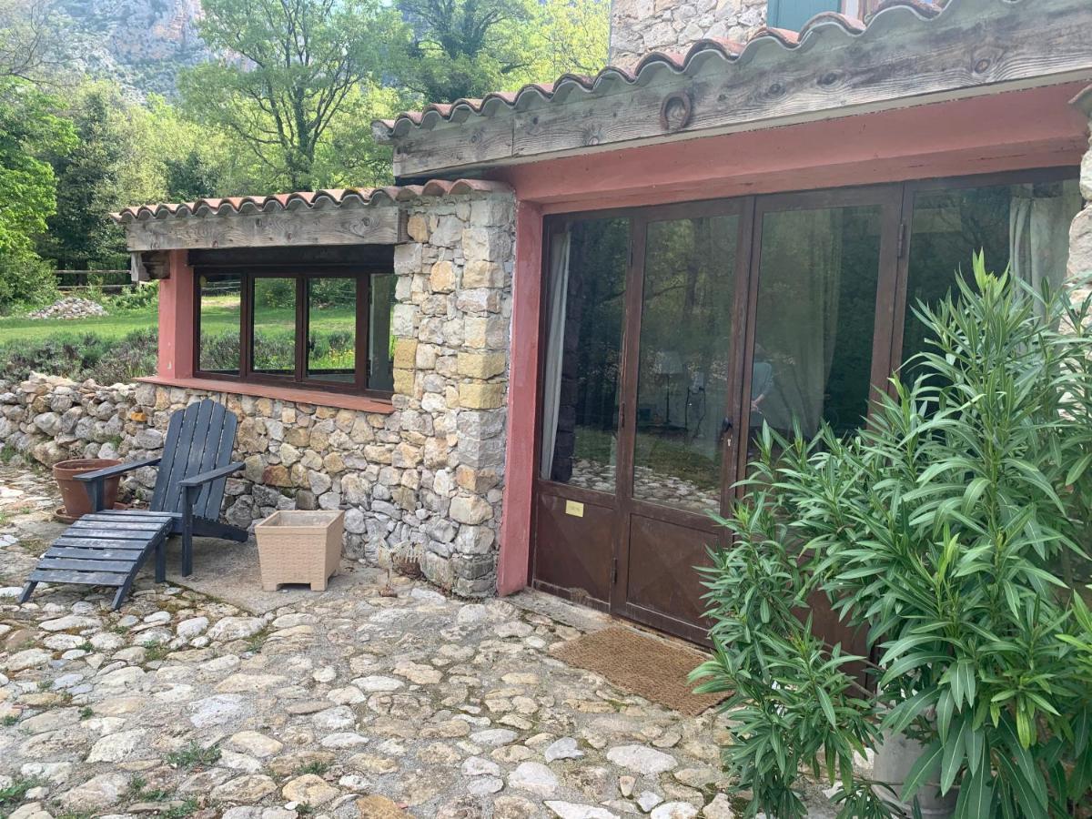 Villa Bergerie de charme à Moustiers Esterno foto
